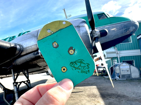 DC-3 Skin Chunk C-FLFR "Buffalo Green"